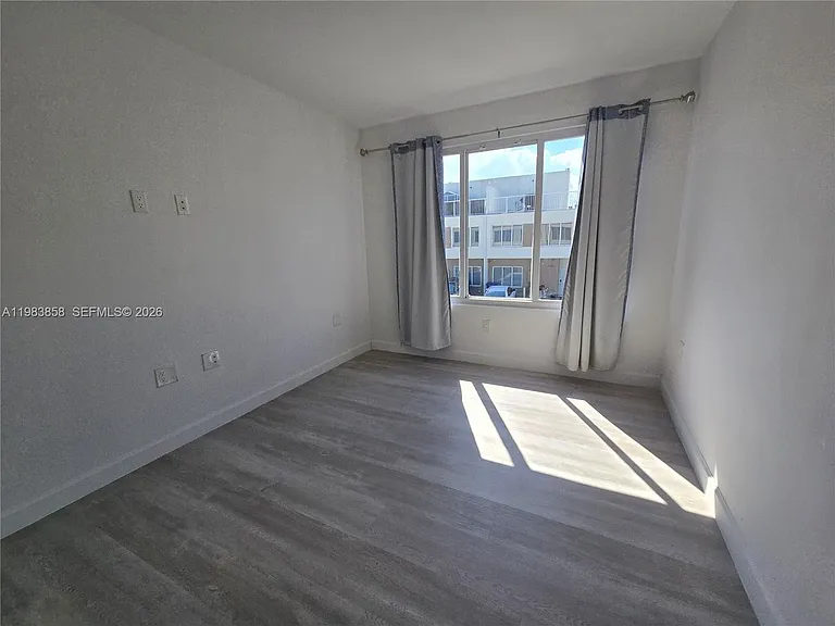 25901 SW 139th Ct #25901 — Photo 6