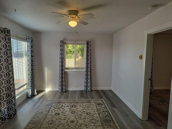 3rd image of 1417 Vernon St