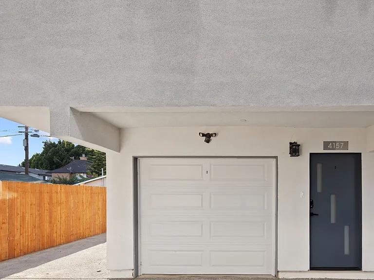 New Construction 4-Unit Townhome Community | Luxury Living Near DTLA — Photo 17