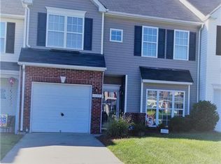 6895 Derby Run Dr, Whitsett, NC 27377