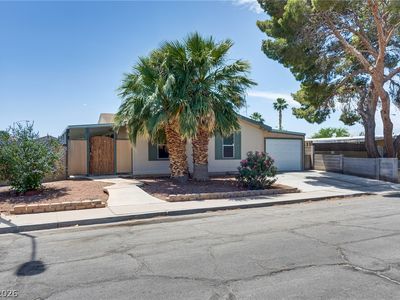5423 N Sir Richard Dr, Las Vegas, NV, 89110