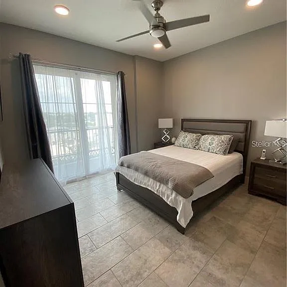 1500 State St #401 — Photo 8