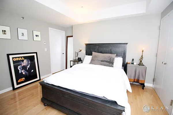 Rented by Kian Realty | media 13