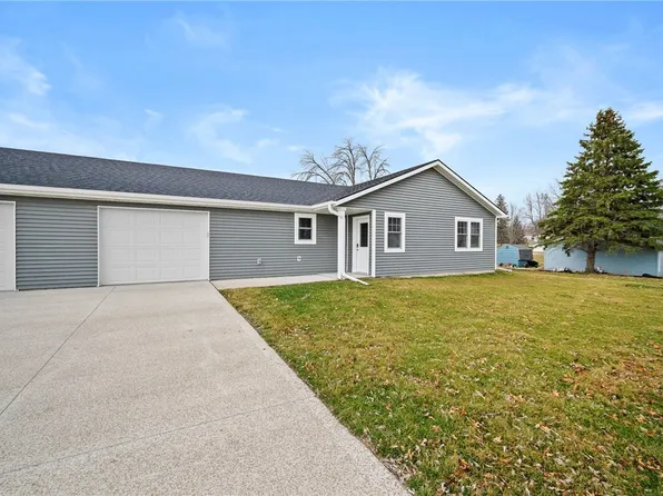311 NW 4th St, Panora, IA 50216