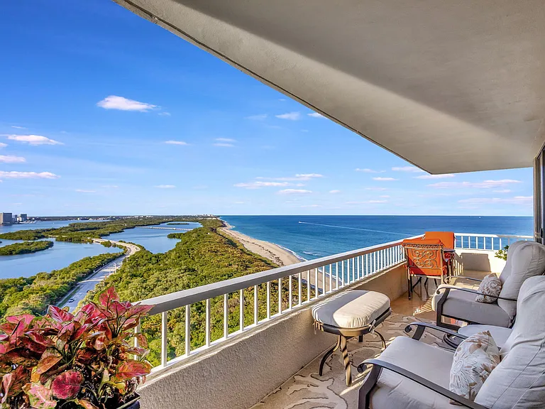 5550 N Ocean Dr #21C — Photo 43