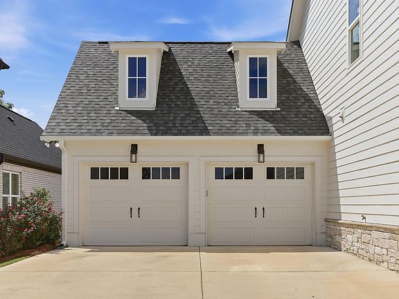 5th image of 1093 Clifton Rd