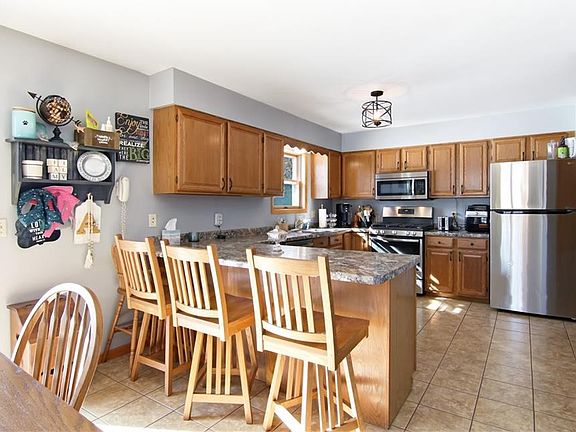 4th image of 7631 Nine Mile Creek Road