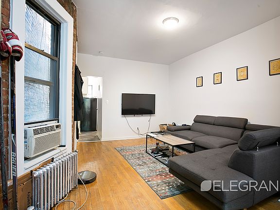 4th image of 224 W 16th St APT 9