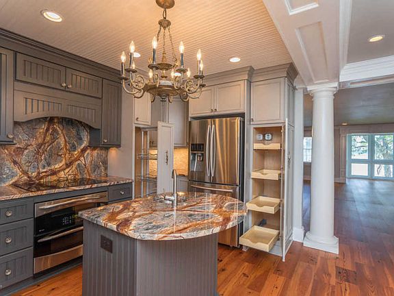 5th image of 6 Riverwind Dr