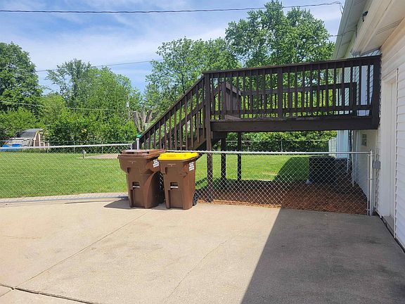 5th image of 1410 Arvidson Dr