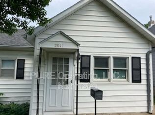 2011 S 7th St, Omaha, NE 68108