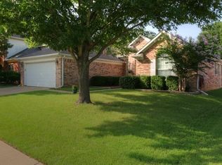 5724 Round Rock Rd, Haltom City, TX 76137