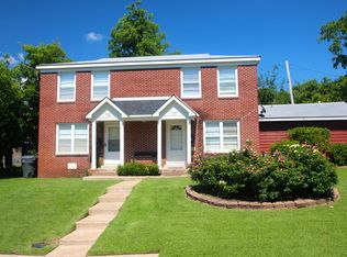 118 I St SW, Ardmore, OK 73401