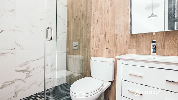 Rented by Nooklyn NYC LLC | media 58