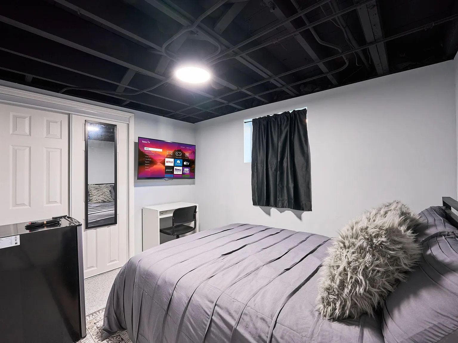 4 bed, 2.0 bath, 1450 sqft, $962 — Photo 3