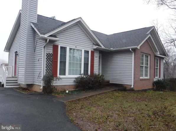 11721 McGinty Dr, Fredericksburg, VA 22407