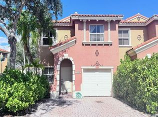 15245 SW 30th Ter, Miami, FL 33185