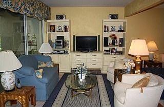 3rd image of 103 Clubhouse Dr APT 150