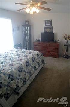 3rd image of 2386 Flintstone Dr