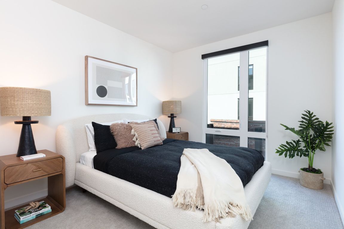 pacious bedroom at Star Harbor Apartments & Townhomes in Alameda, CA.