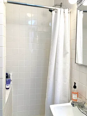 Rented by Compass | media 30