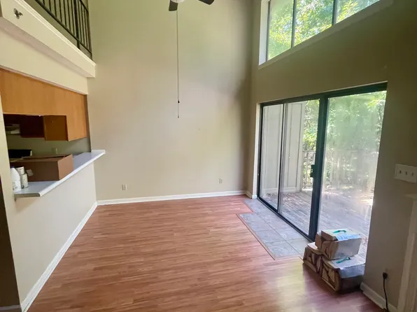 9054 S Pointe Ridge Ln #28, Bloomington, IN 47401