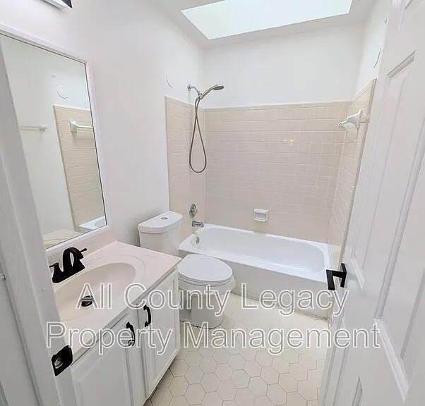 1609 Burnstone Dr — Photo 7