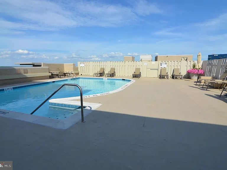 11800 Sunset Hills Rd #1102 — Photo 25