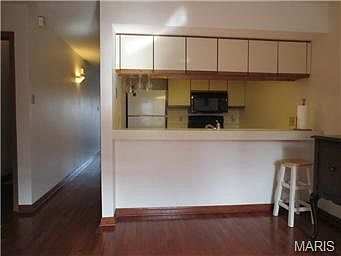4th image of 6612-6644 Oakland Ave #26