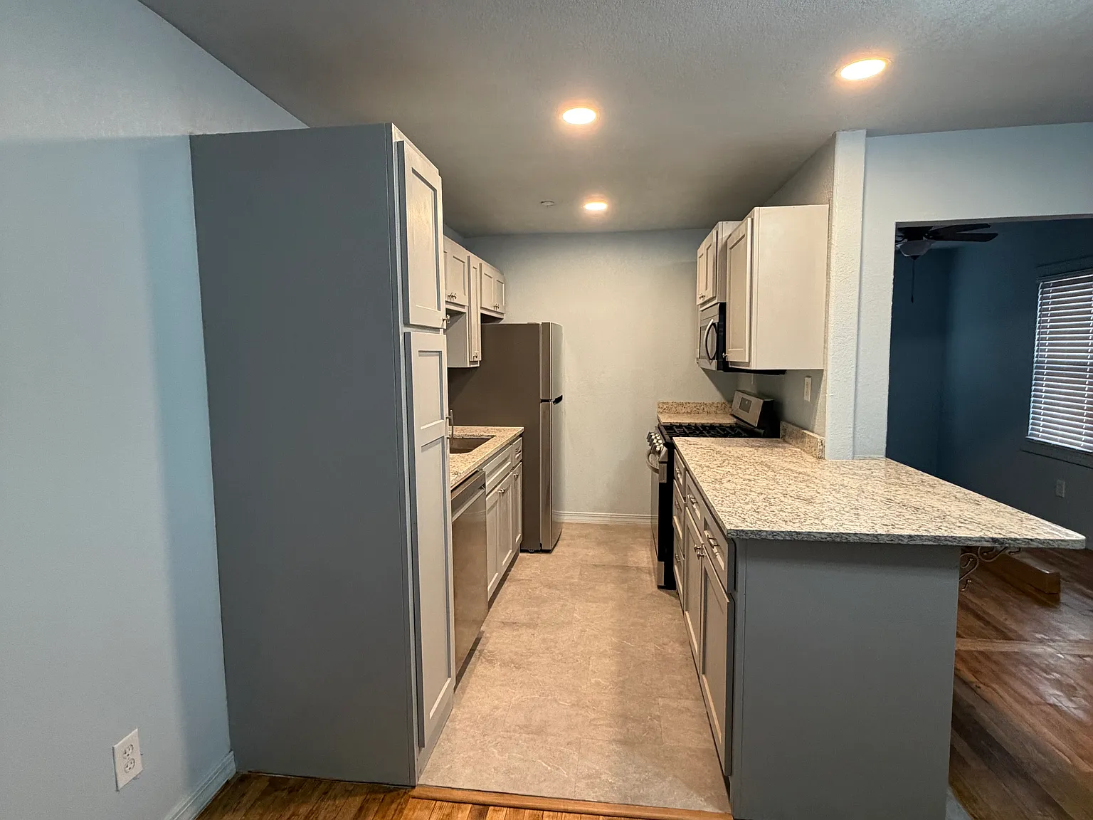 1 bed, 684 sqft, $850 — Photo 3