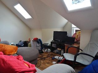 314 Centre St APT 4X, Boston, MA 02130