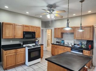 172 Putnam St #3, Boston, MA 02128
