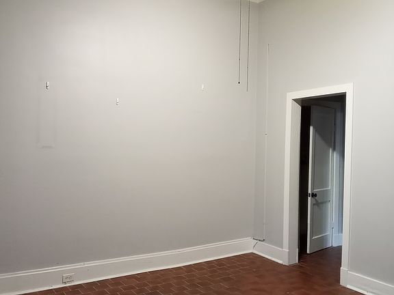 4th image of 840 Ursulines Ave #2