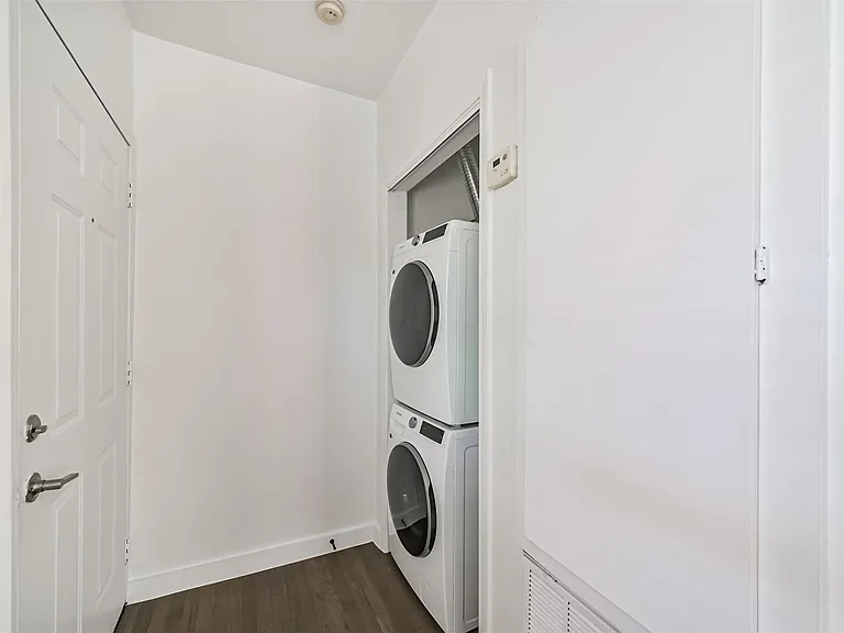 415 Fairview Ave #9 — Photo 7