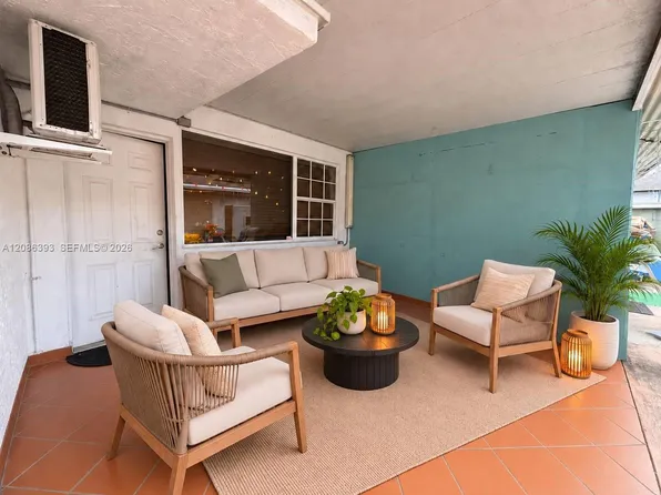 62 W 44th St #1, Hialeah, FL 33012