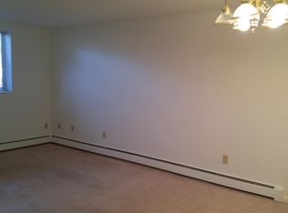 435 Shirley St APT 14, Winthrop, MA 02152