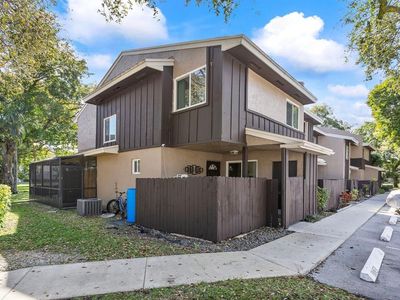 1145 Sussex Dr, North Lauderdale, FL, 33068