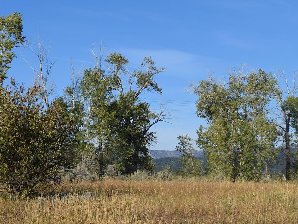 2nd image of 1790 Gunsight Cir