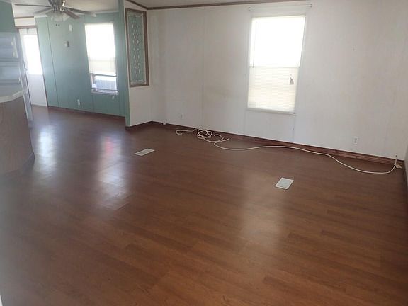 5th image of 643 Achim Dr
