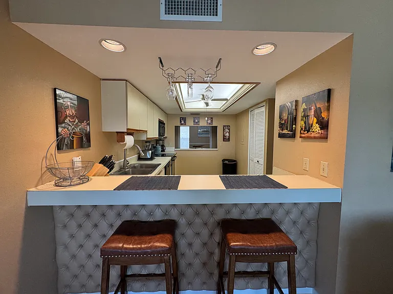 6979 Winkler Rd #336 — Photo 32