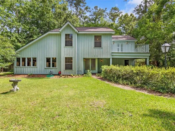 122 Country Club Dr, Covington, LA 70433