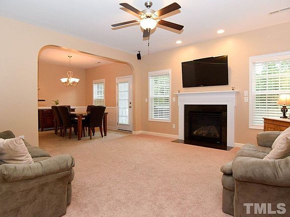 2nd image of 633 McCarthy Dr