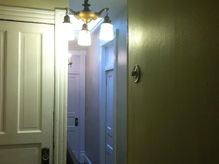 75 Seaton Pl NW — Photo 8