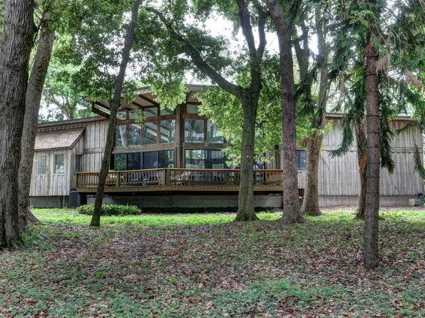 2270 N Tropical Trl, Merritt Island, FL 32953