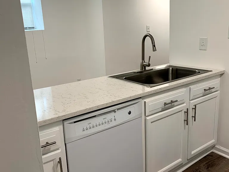 408 Eloise St #408 — Photo 6