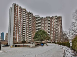 20 Edgecliff Golfway #1804, Toronto, ON