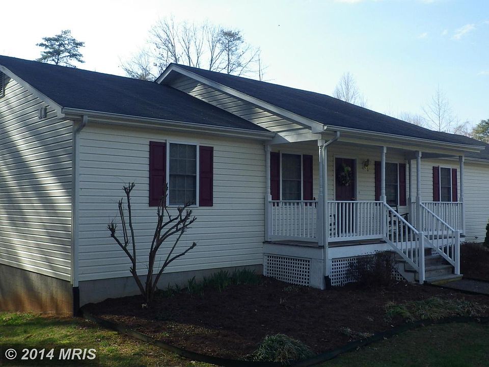 1st image of 6202 Connie Ln