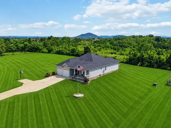 184 Crossing View Dr, Berea, KY 40403