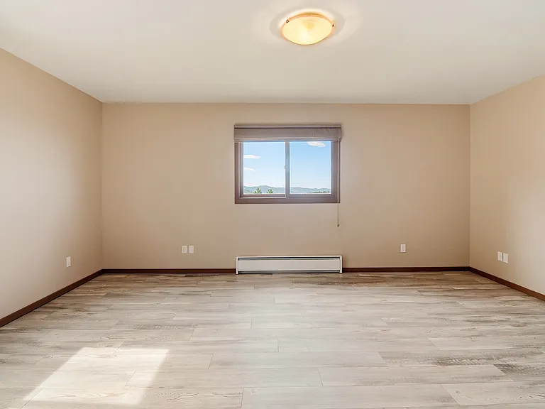 10228 Christopher Dr — Photo 20