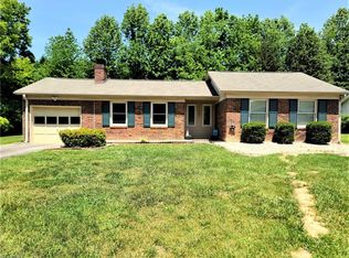 1637 Kesteven Rd, Winston Salem, NC 27127